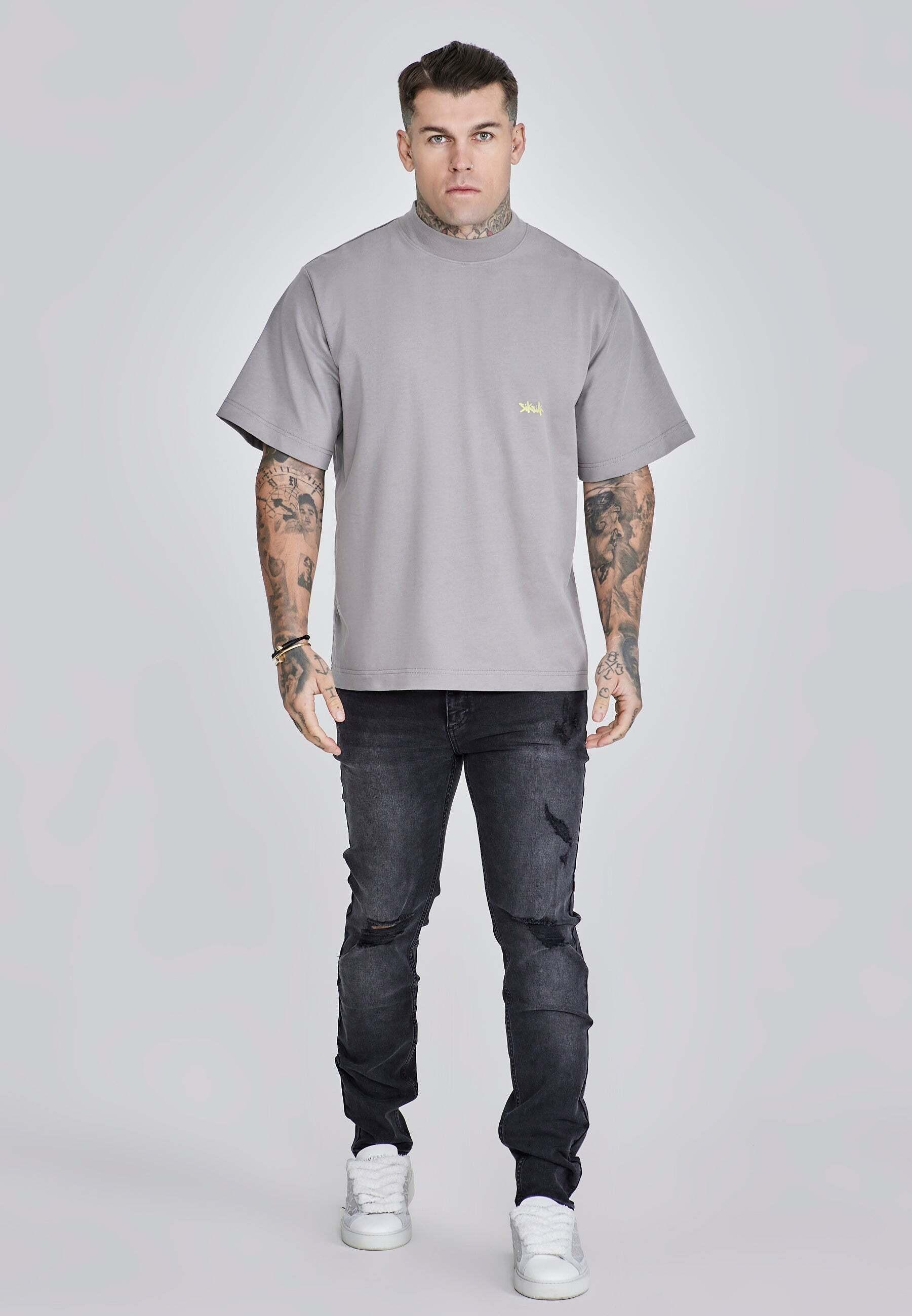 Sik Silk Oversized T-Shirt mit Logoprint  