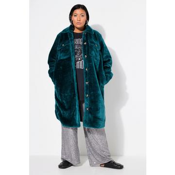 Cappotto di pelliccia sintetica dal taglio ampio con colletto da camicia e maniche lunghe