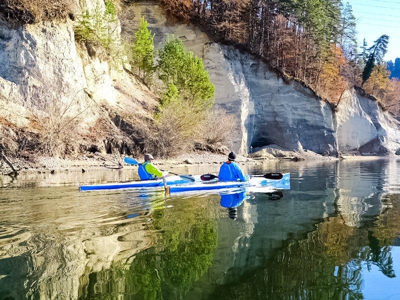 Smartbox  Alla scoperta del Lago della Gruyère: noleggio kayak biposto di 4 ore per 2 persone - Cofanetto regalo 