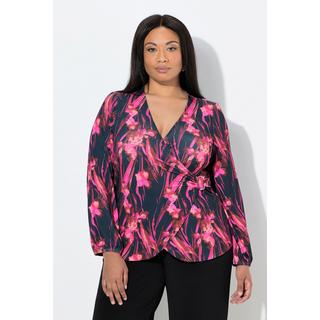 Ulla Popken T-shirt à fleurs esprit cache-cœur décolleté en V manches longues  