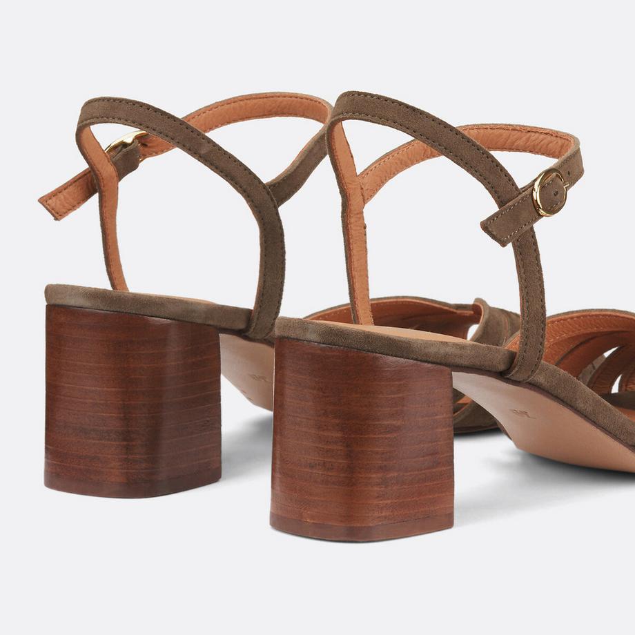 La Redoute Collections  Sandales en cuir suédé à talon 