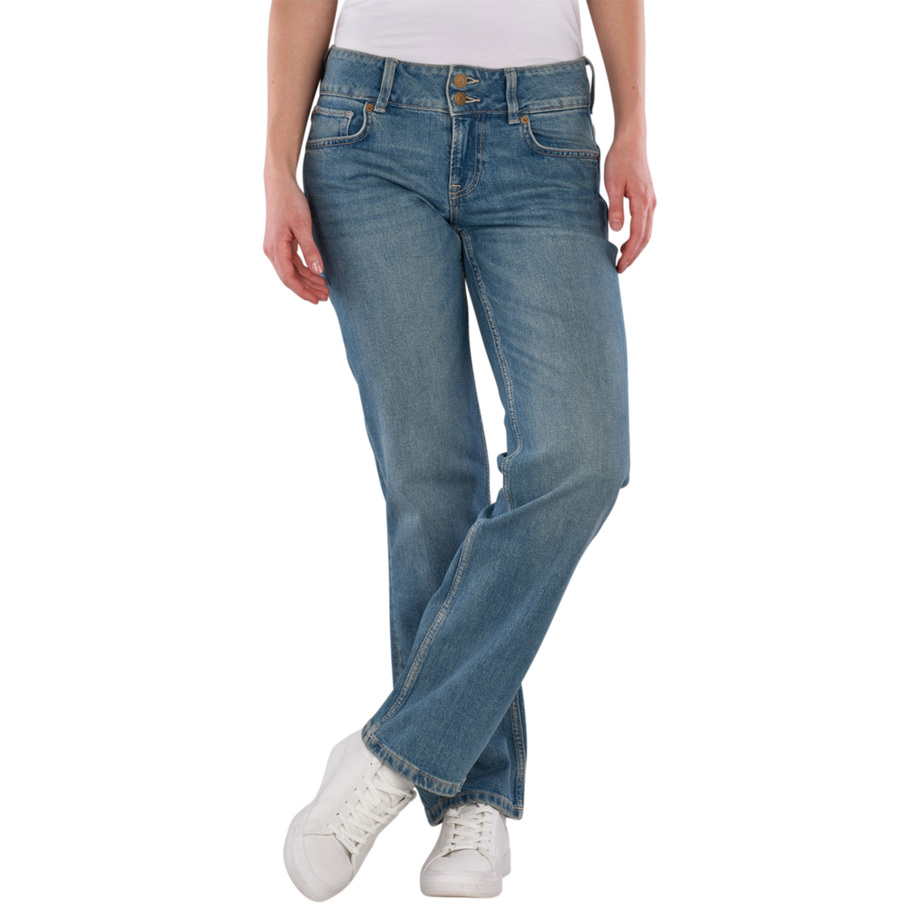 Venus Straight Fit