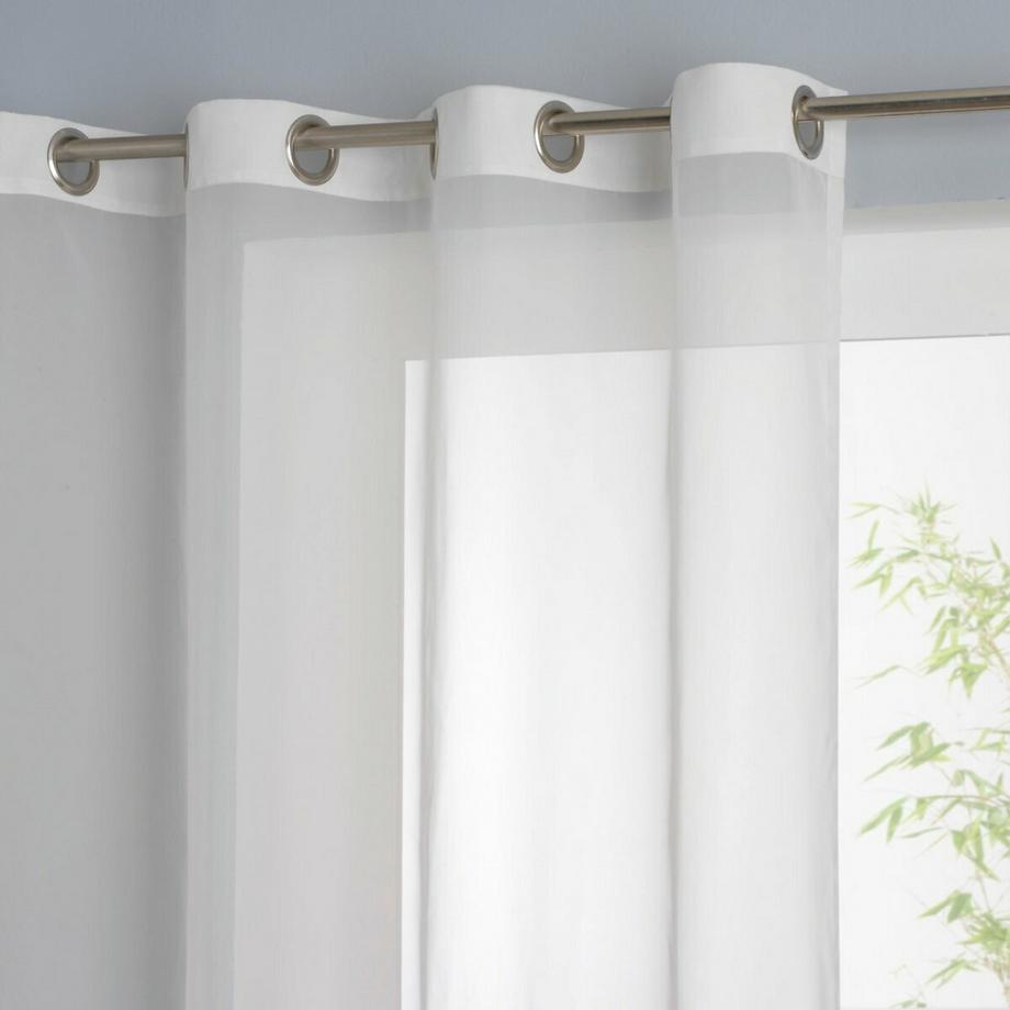 Voilage radiateur oeillets