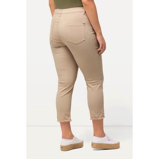 Ulla Popken  Pantalon 7/8 Sienna. Jambe étroite et ourlet frangé 