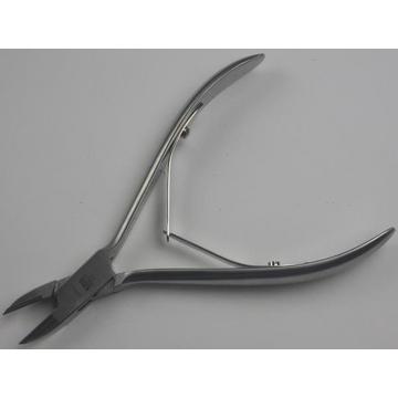 Eckenzange mit Hartmetalleinsätzen