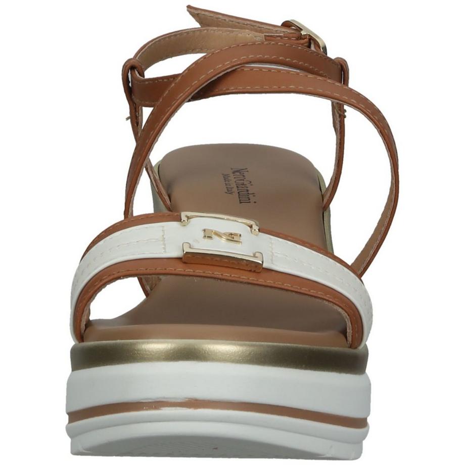 Nero Giardini Keilsandalen mit Metallic-Details  