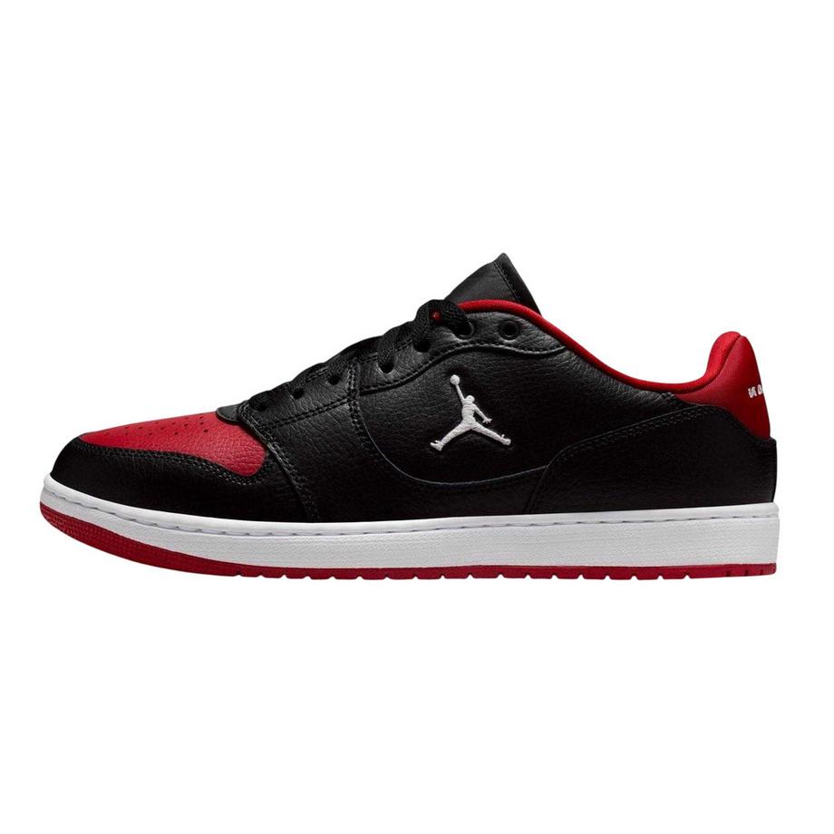 NIKE Baskets Air Jordan Court Connect en Cuir  