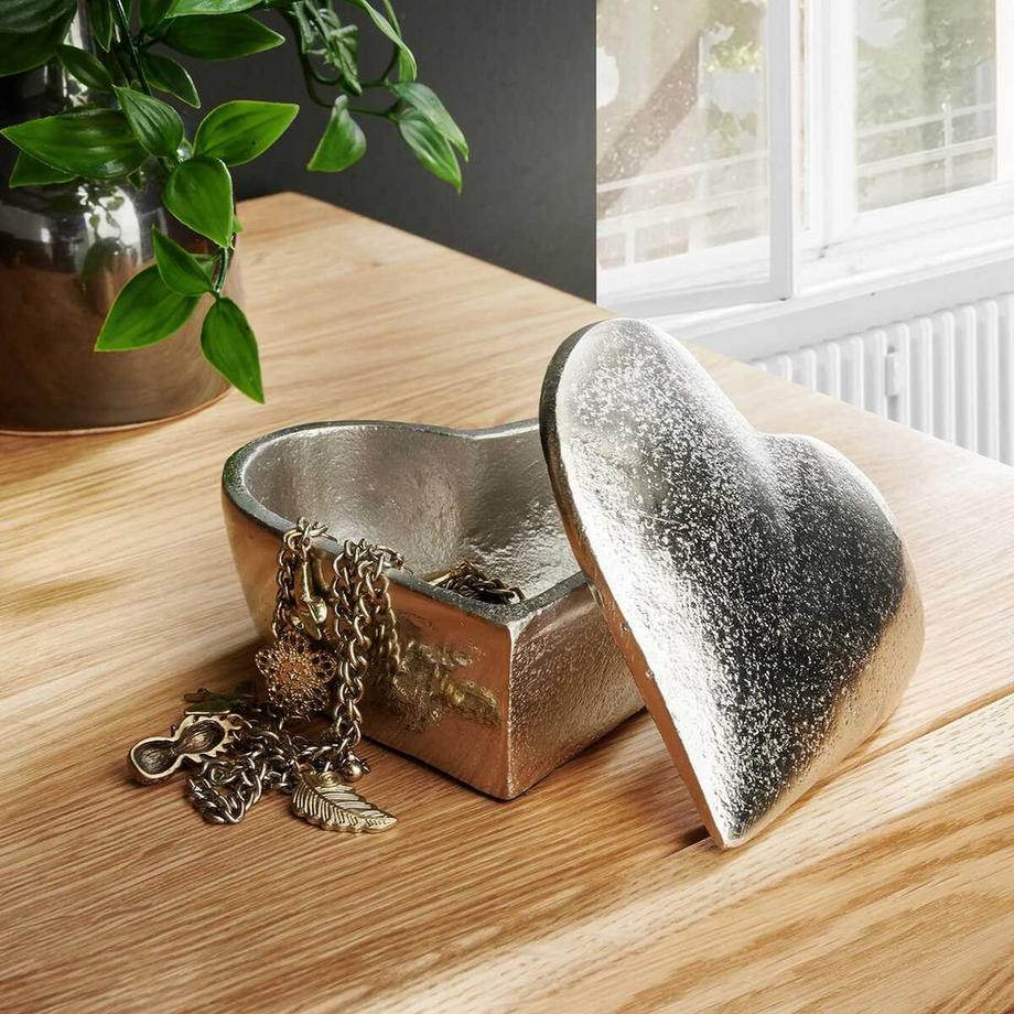 Scatola a forma di cuore in alluminio nichelato 10x10