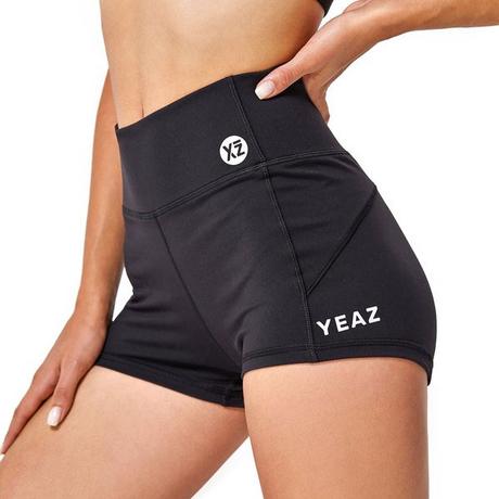 YEAZ  XOXO Short - eclipse black 