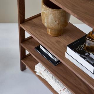 Tikamoon Libreria in noce Esmée  