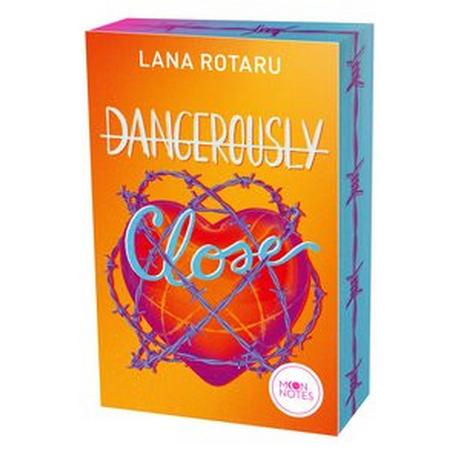 Dangerously Close Rotaru, Lana; Moon Notes (Hrsg.) Copertina rigida 