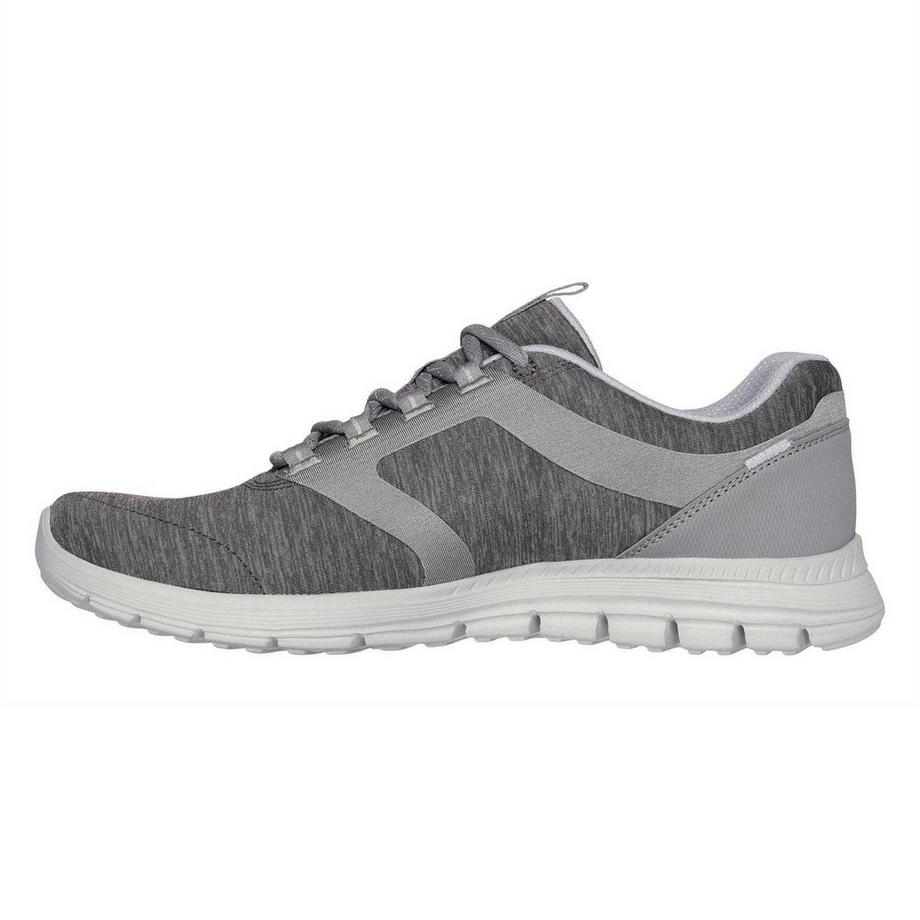 SKECHERS Luminate Sneaker  
