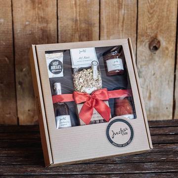 Juckerfarm Geschenkbox gross - mit regionalen Köstlichkeiten