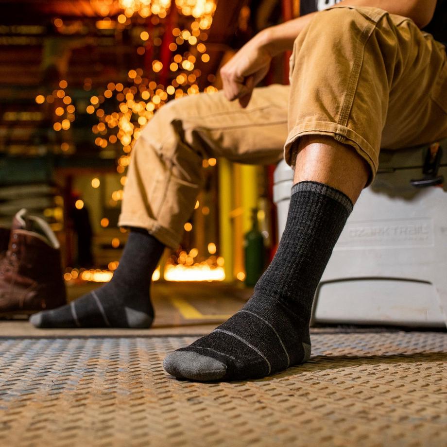 Darn Tough Vermont Chaussettes mi-épaisses matelassées pour bottes  