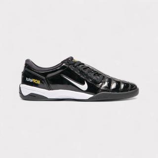 NIKE  Total 90 SP - White Black 