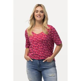 Ulla Popken  T-shirt à jolis plis creux. Ligne A, décolleté en forme de cœur et manches courtes 