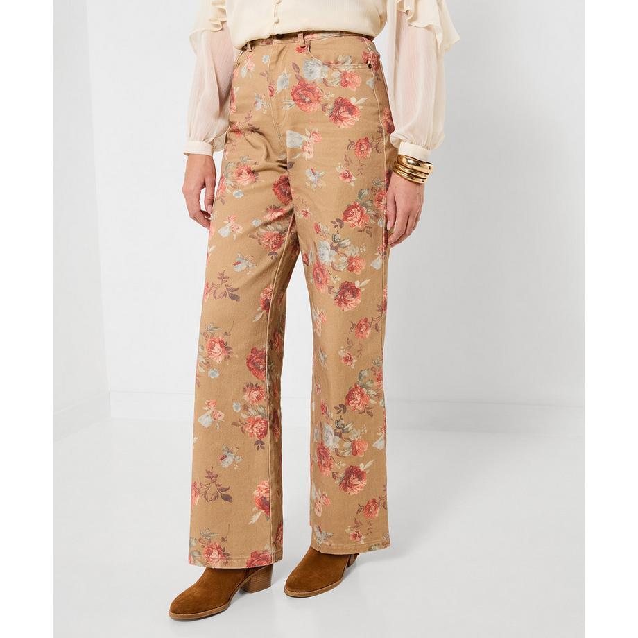 Weit geschnittene Jeans mit floralem Druck