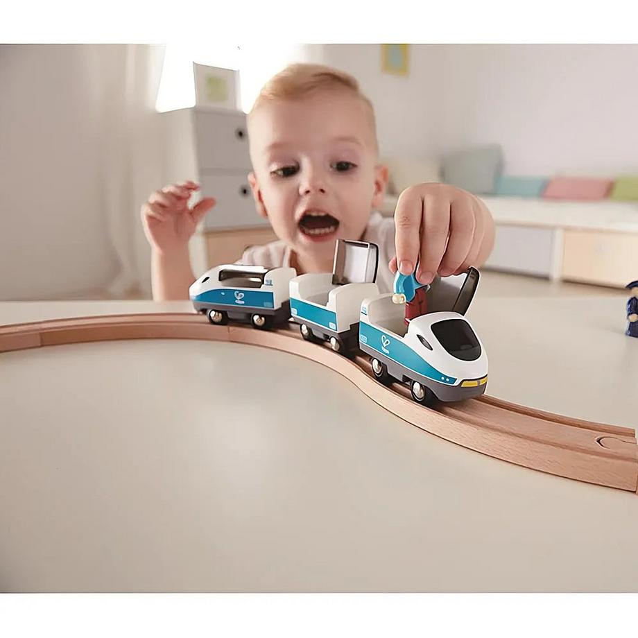 Hape  Eisenbahn Intercity-Zug 