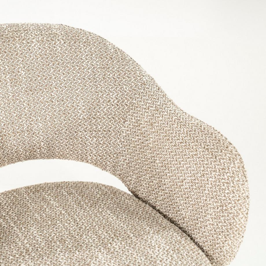 mutoni Armlehnstuhl Story  