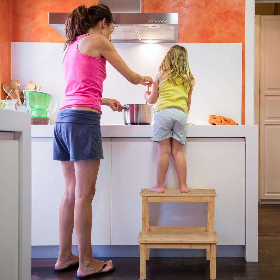 B2X  Zweiteiliger Tritthocker aus Bambus 