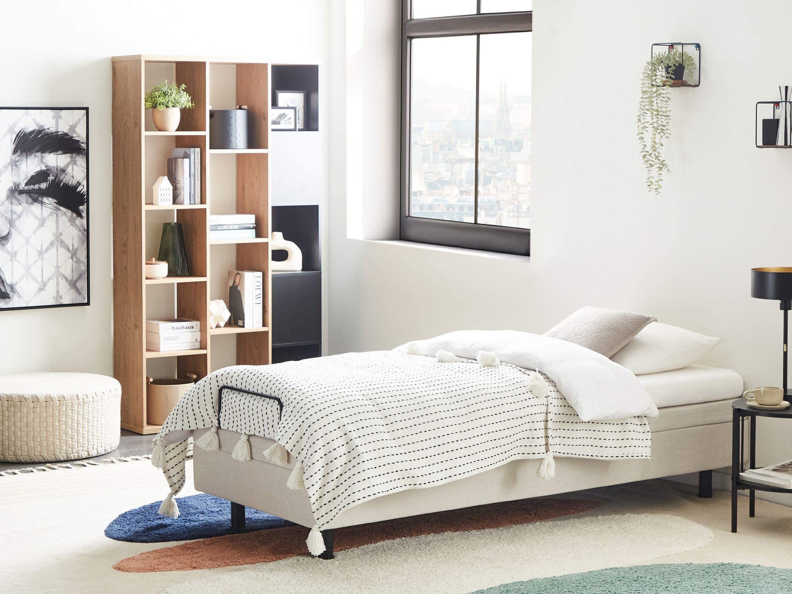 Beliani Verstellbares Bett ohne Kopfteil aus Stoff Modern DUKE II  