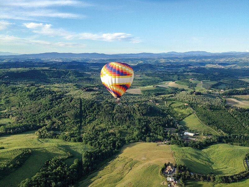 Smartbox  Piémont, Toscane ou Lombardie en montgolfière : 1 vol pour 2 personnes - Coffret Cadeau 