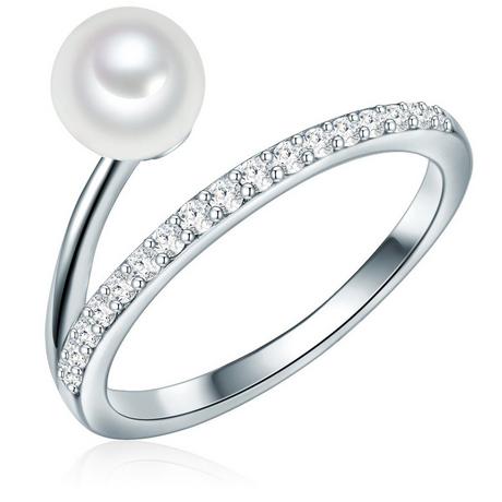 Valero Pearls  Ring 