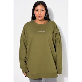 Studio Untold  Sweat-shirt oversize à col rond et manches longues, message brodé 