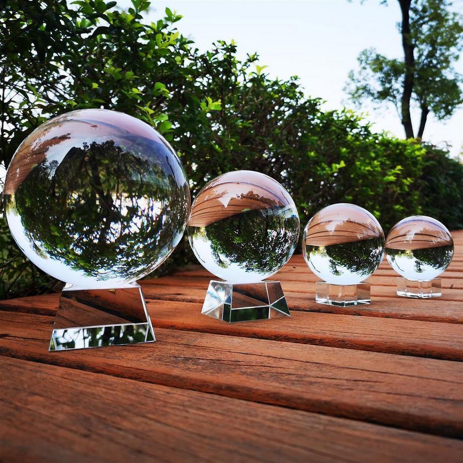 Intirilife Decorazione Fotografica A Forma Di Sfera Di Vetro Con Supporto  