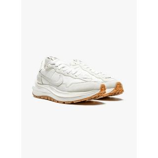 NIKE  Vaporwaffle Sacai Sail Gum 