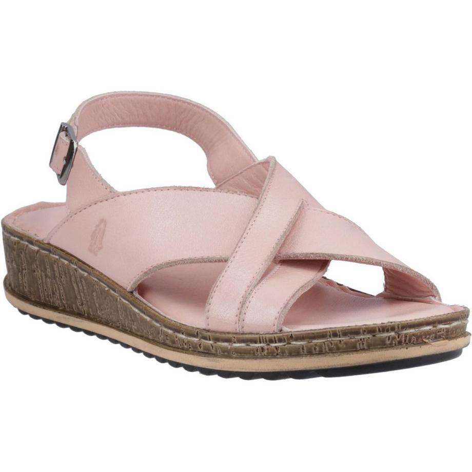 Elena Sandali In Pelle Con Tacco