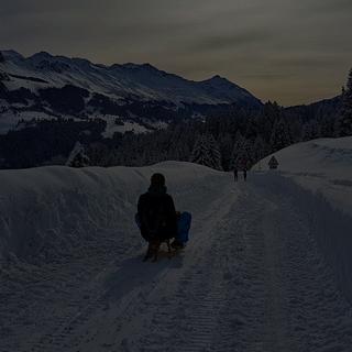 Geschenkidee  Wintererlebnis mit Abendschlitteln & Fondueplausch (für 1 Kind) 