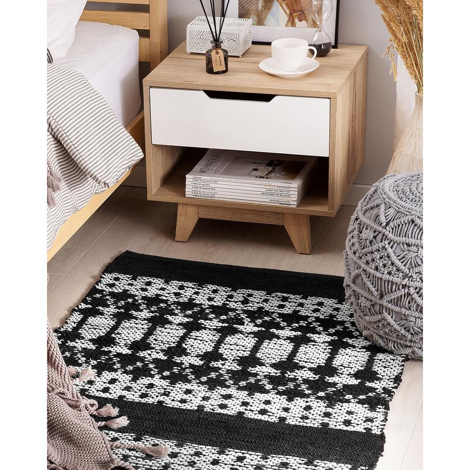 Beliani Teppich aus Echtleder Klassisch SOKUN  