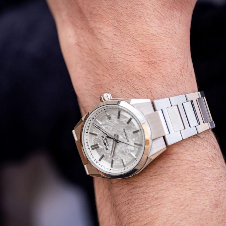 CASIO  EFK-110D-7AER Edifice Automatique 