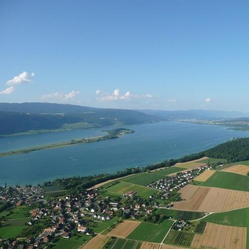 Geschenkidee  Vol montgolfière Panorama des 3 lacs. 