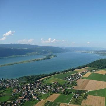 Ballonfahrt 3-Seen Panoramafahrt - inkl. Champagner (für 1 Person)