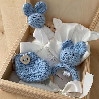 Maylily  Baby Geschenkset Bunny 4teilig light blue in Holzbox 