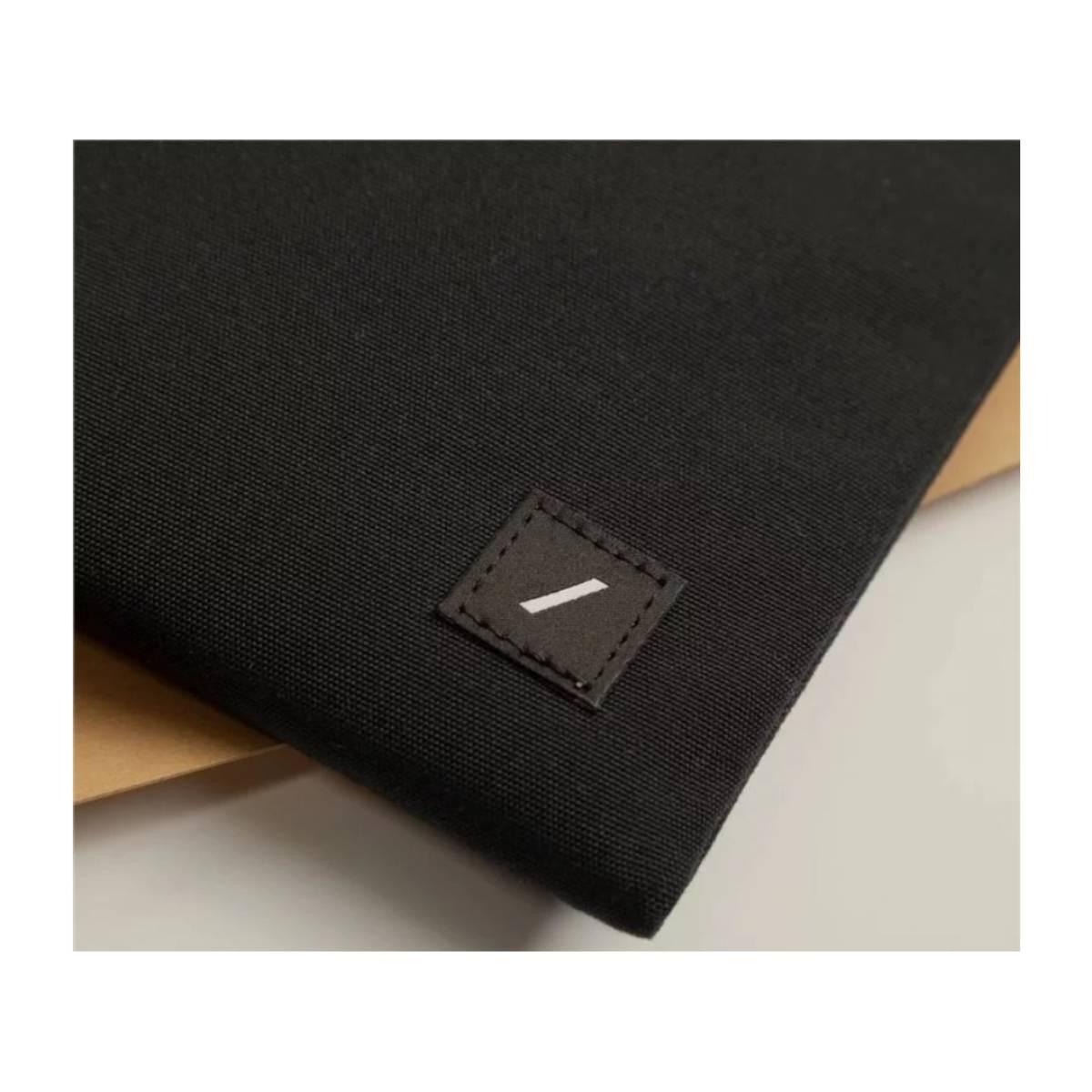 NATIVE UNION  Etui für MacBook Pro 16" Modell W.F.A 