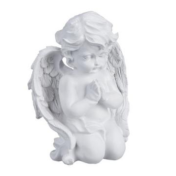 Ange en prière dans une tranchée