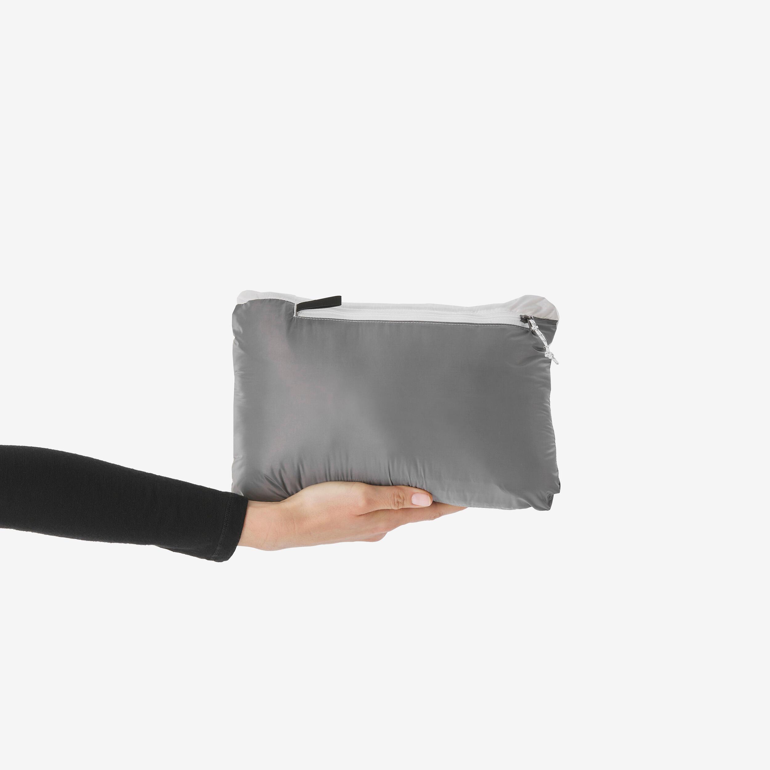 FORCLAZ MT100 Wattierte Bergtrekking Jacke mit Kapuze  