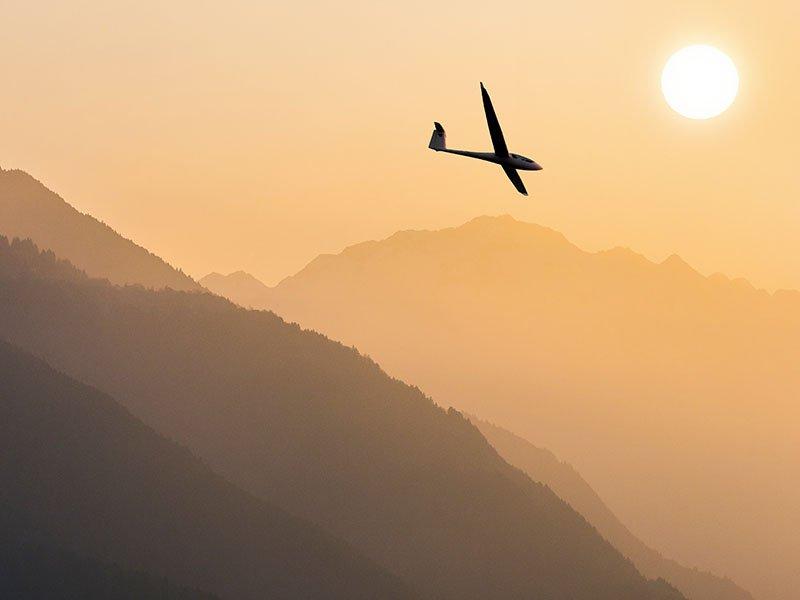 Smartbox  Emozionante volo in ultraleggero sul massiccio del Monte Bianco da Chambéry - Cofanetto regalo 