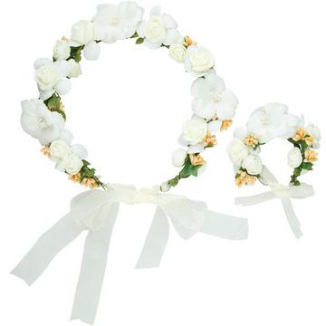 Blumenkranz und Armreif Hochzeit