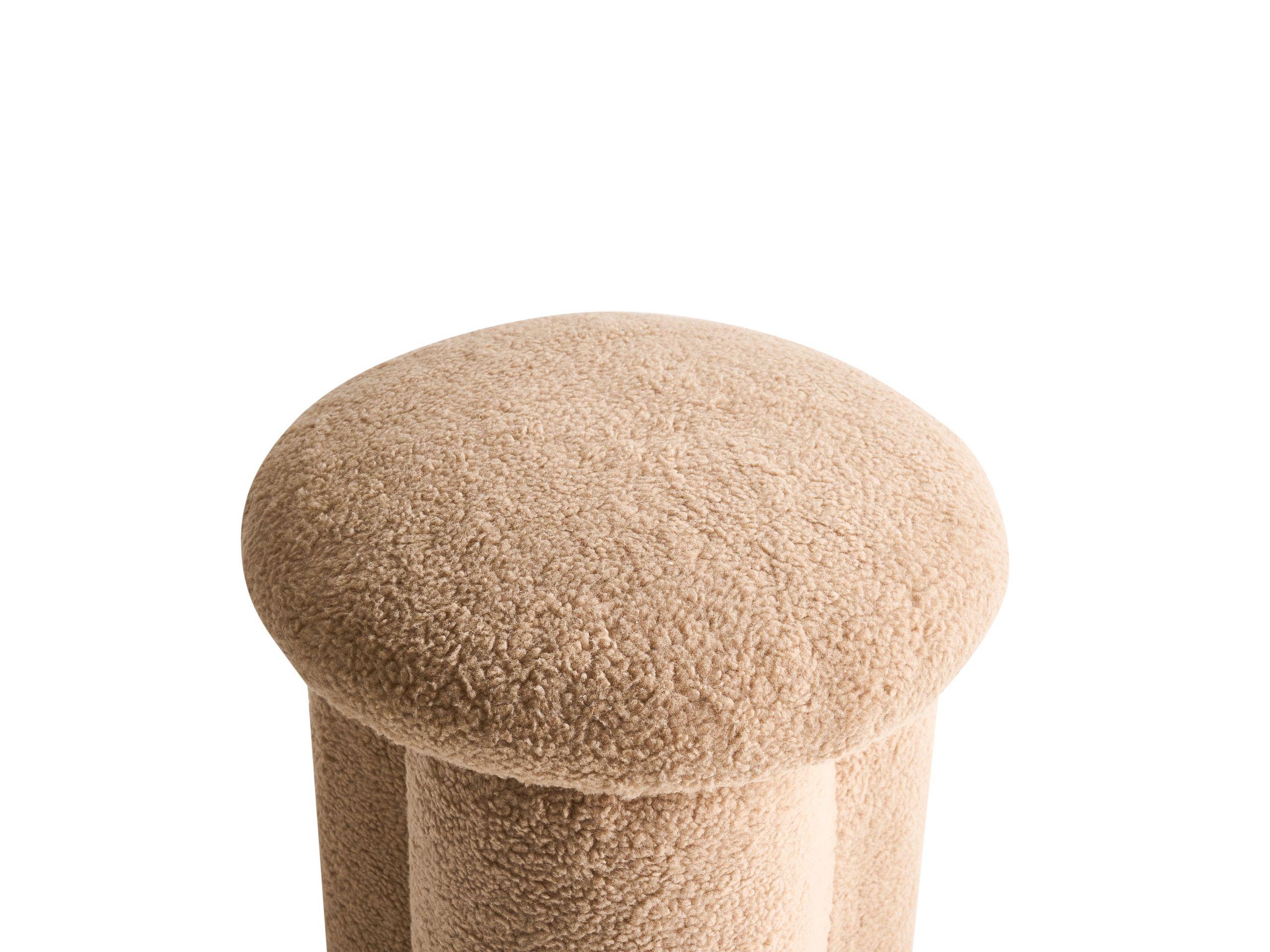 Beliani Pouf en Bouclé Minimaliste CARRINGTON  