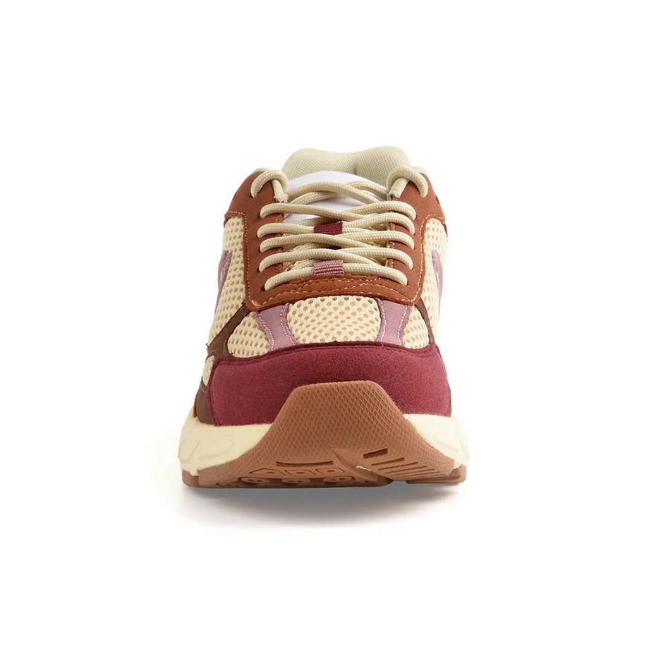 Odaje Mae Sneaker  