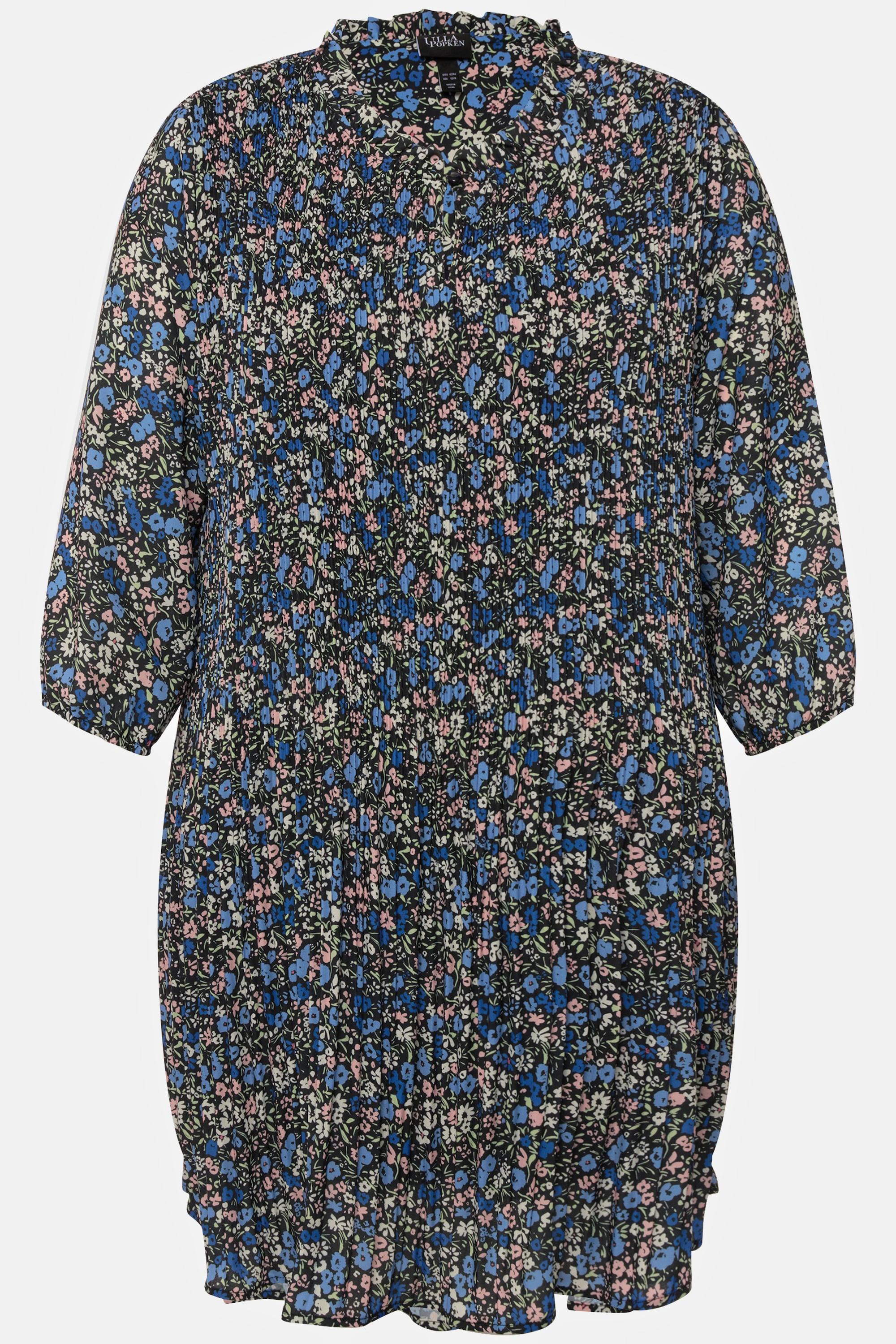 Ulla Popken  Robe courte plissée avec manches 3/4. Imprimé à fleurs et col montant avec ruchés. 