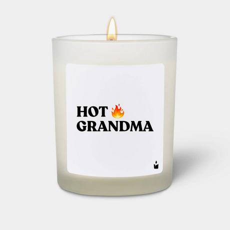 CandleHand Duftkerze Flowery Hot Grandma  