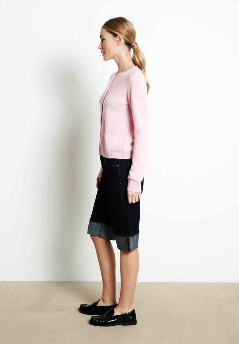 Studio Cashmere8 LILLY 4 Taillierte Strickjacke mit Rundhalsausschnitt  