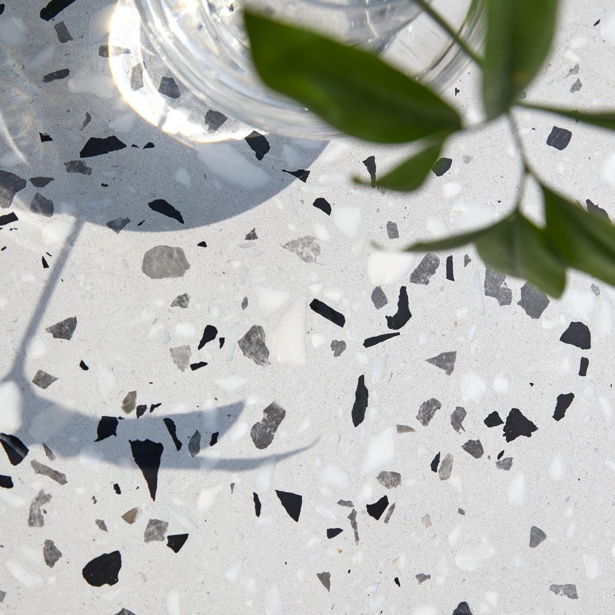 Tikamoon Tavolo rotondo da giardino terrazzo premium e metallo white 4 pers. Elio  