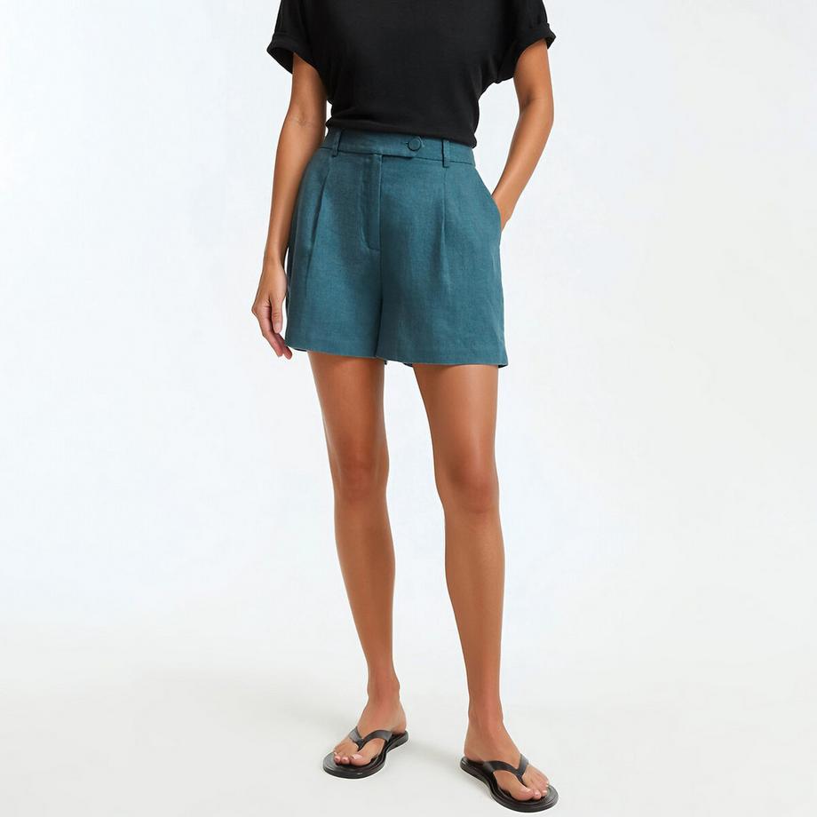 Shorts aus Leinen