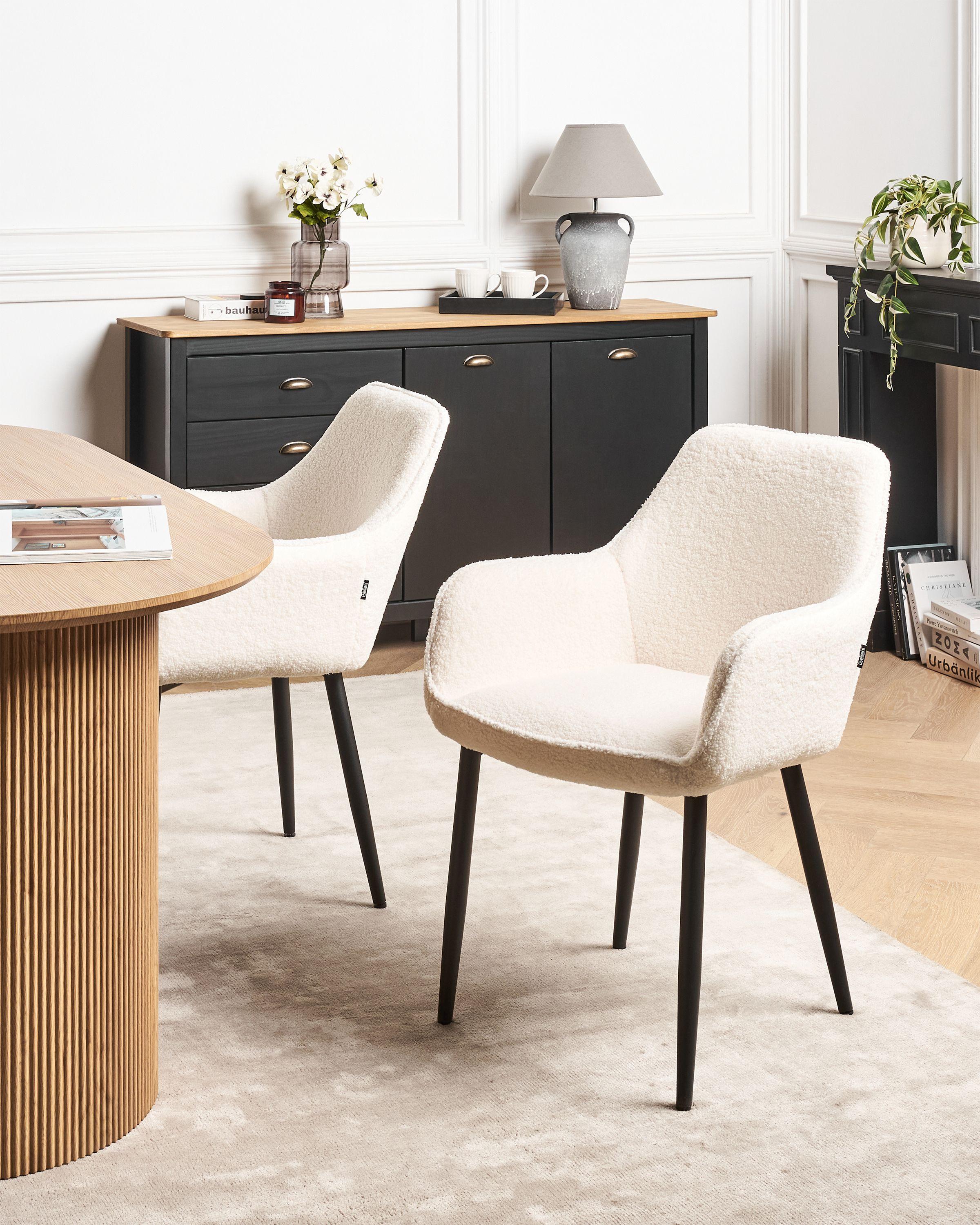 Beliani Esszimmerstuhl 2er Set aus Bouclé Modern ALDEN  